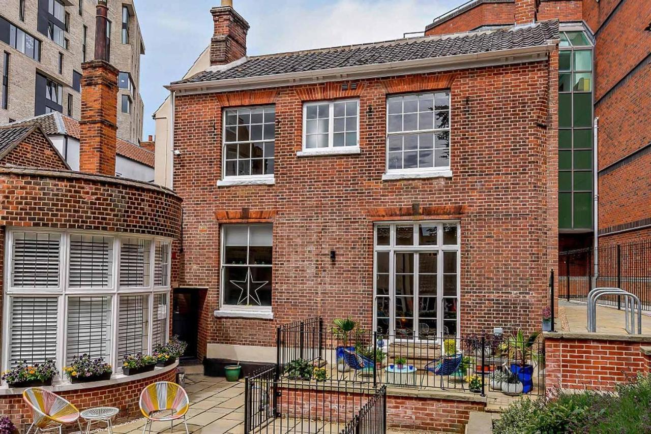 Host & Stay - All Saints Green Cottage 노리치 외부 사진